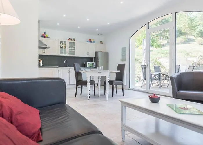 Holiday home Mas Des Genets *